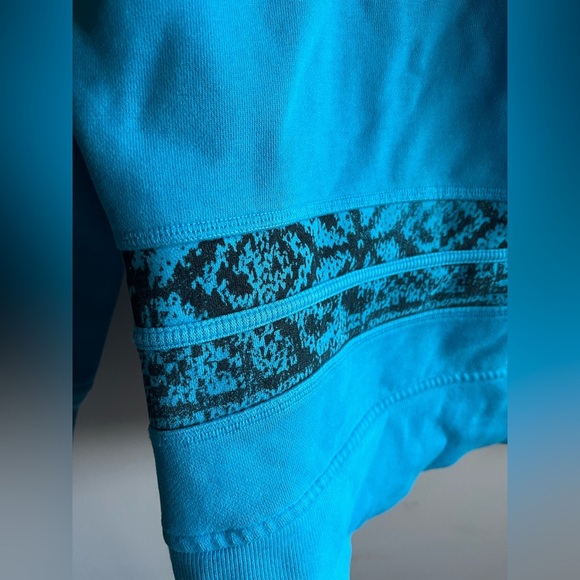 Lululemon Blue Zip-up Scuba Jacket - Size 8 - Picture 9 of 11